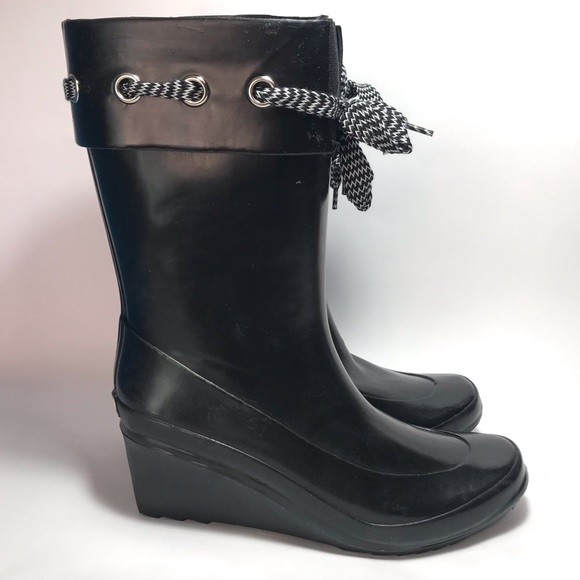 Khombu Lacey Black Rubber Wedge Heel Rain Boots Size 9 NIB - Picture 5 of 12